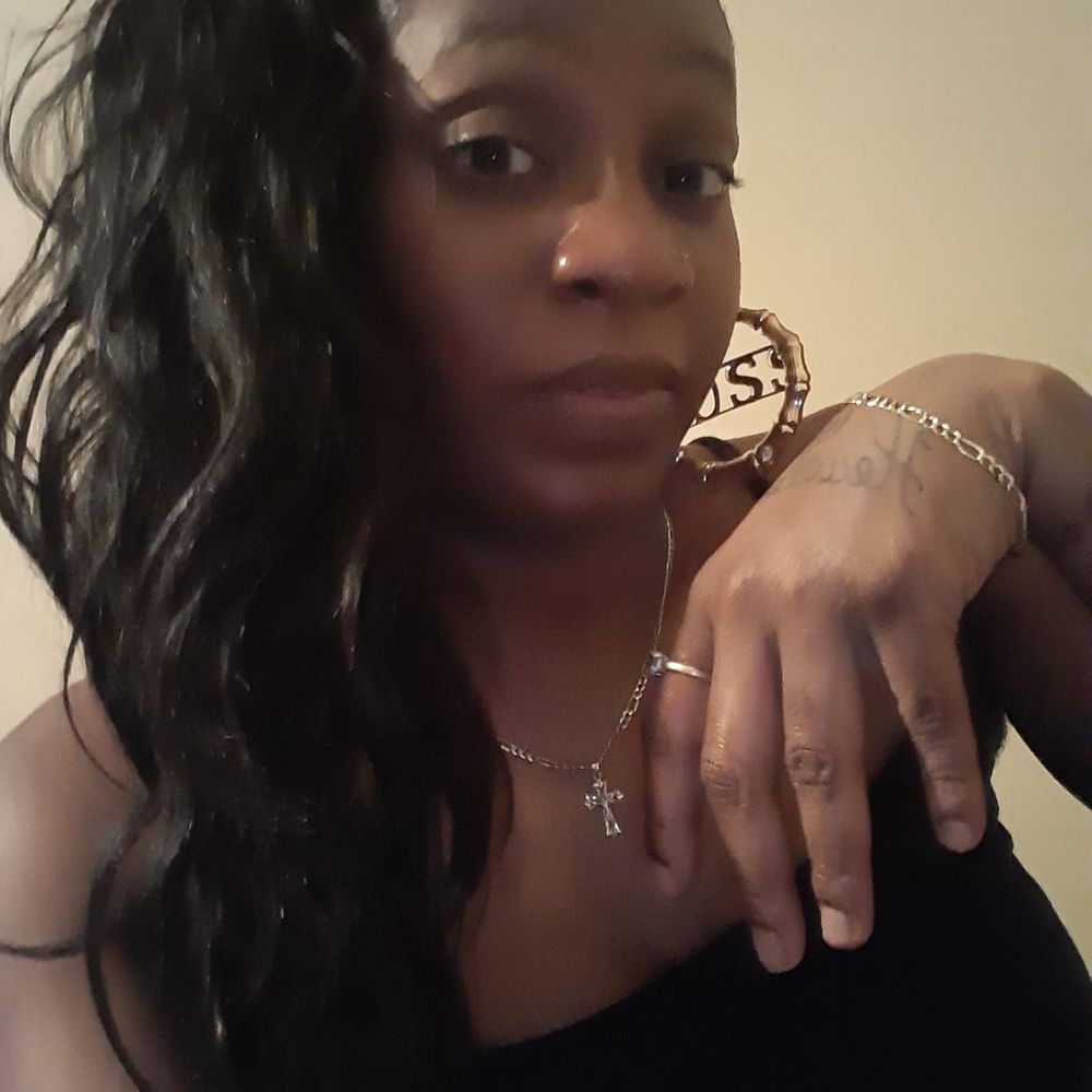 Meet your Posher, Toya